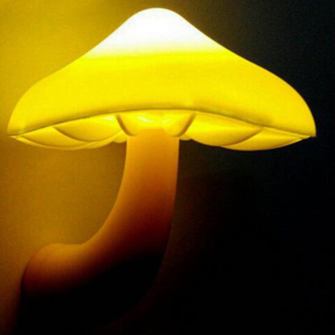 Cozy Mushroom LED Night Light – Auto Sensor Plug-In Lamp with Warm Glow for Bedrooms & More! - Trends Zone