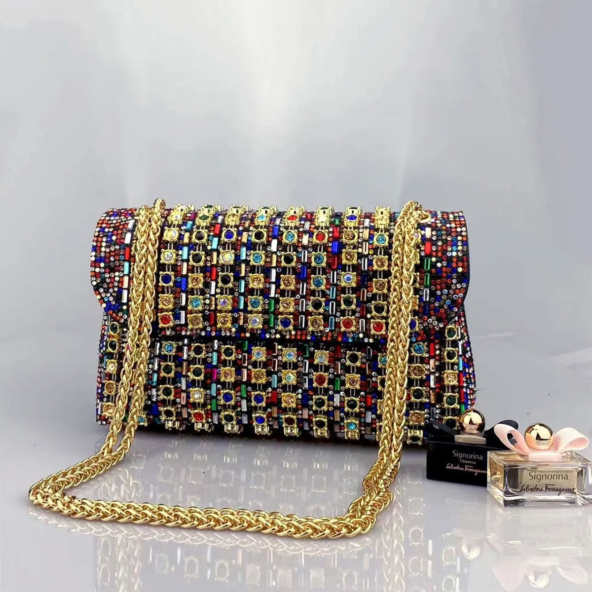 New Elegant Evening Dress Style Brooch-Adorned Clutch Bag with Rhinestones Chain Strap and Cheongsam Design for Formal Occasions