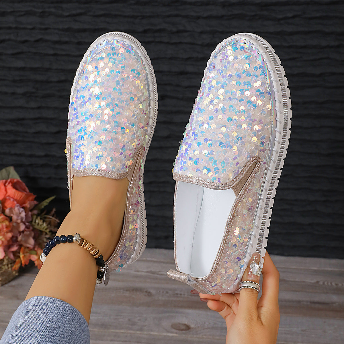 Round Toe Flat Bottom Color-blocking Sequin Oversized Shoes - Trends Zone