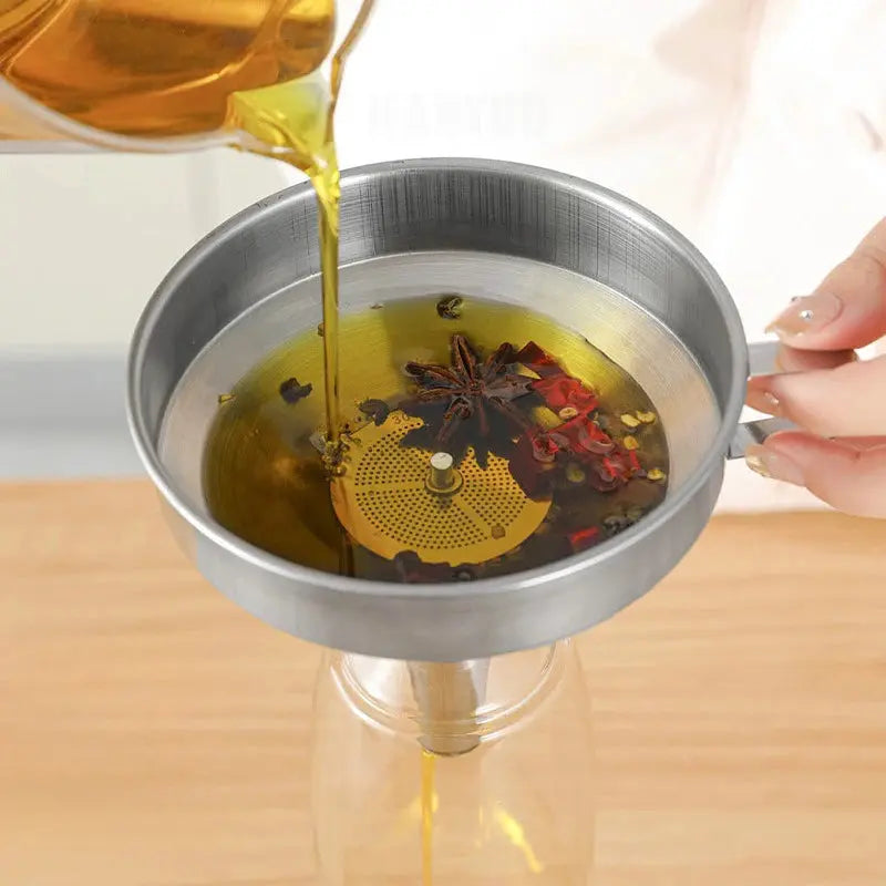 CleanPour Stainless Steel Funnel & Strainer - Trends Zone