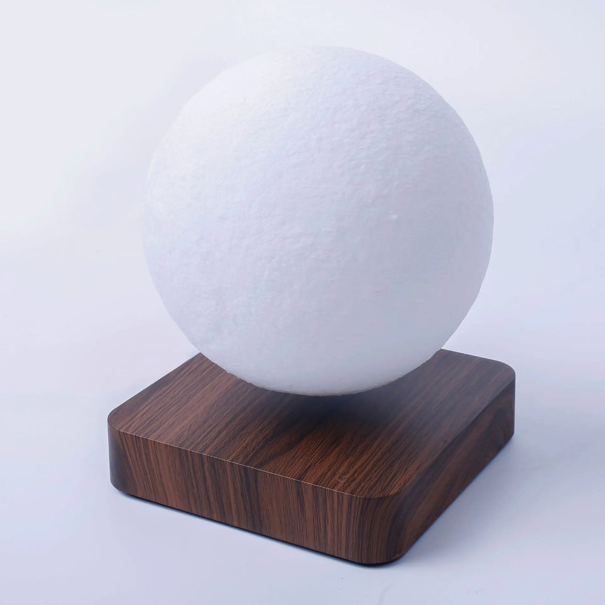 Magnetic Levitation Moon Lamp - Creative Gift Idea - Trends Zone