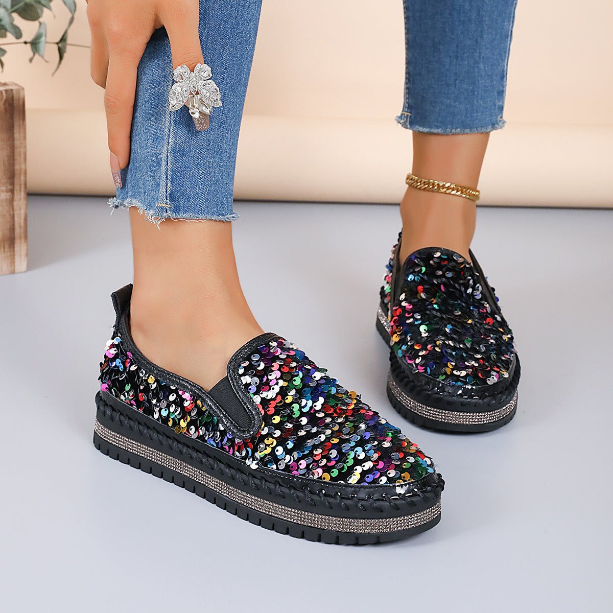 Round Toe Flat Bottom Color - blocking Sequin Oversized Shoes - Trends Zone